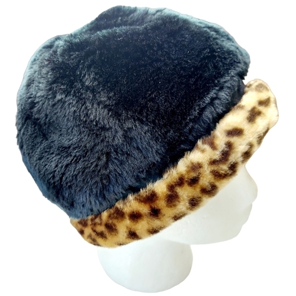 Fuzzy Black Cheetah Bucket Style Hat Retro 90's - Picture 1 of 11